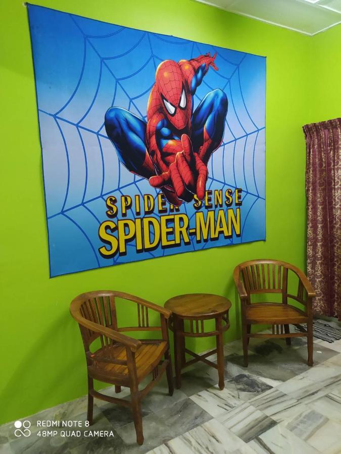 Homestay D' Tengah Bandar Kuala Rompin Extérieur photo